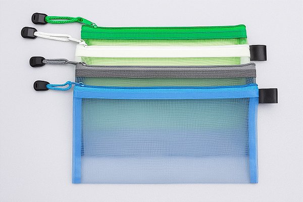 Necessaire lisa colorida de nylon - Tamanho P