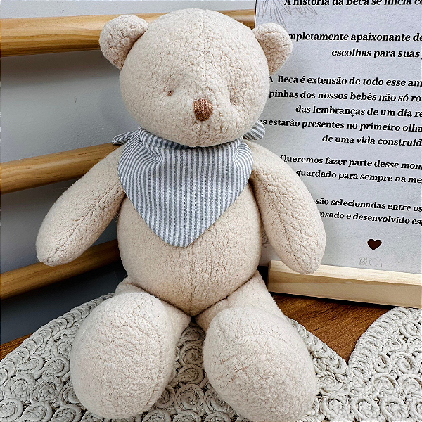 Urso Bandana Cinza em Listras.
