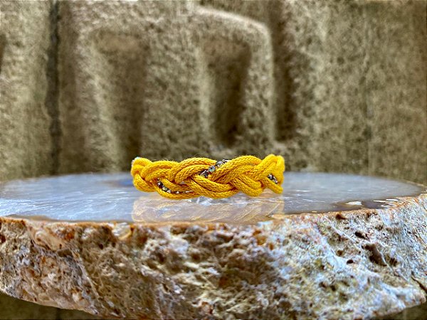Pulseira Trançada com Strass Amarela