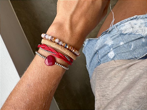 Kit de Pulseiras Bege e Vermelho