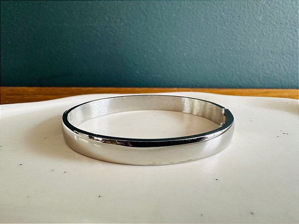Pulseira Bracelete Prateada Lisa