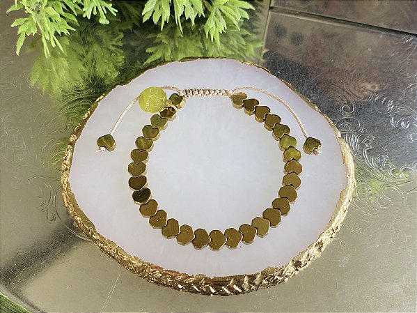 Pulseira Hematita Coração Dourado
