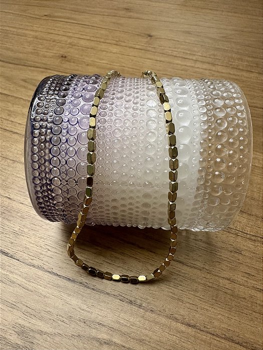 Colar Hematita Dourado