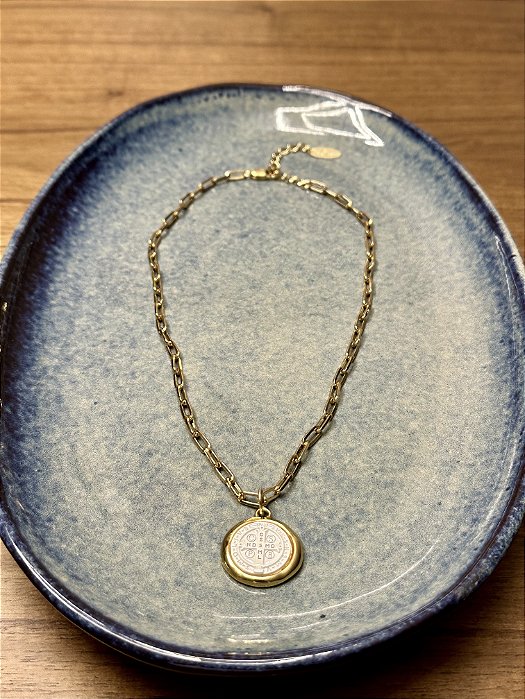 Colar Corrente Cartier com Pingente São Bento