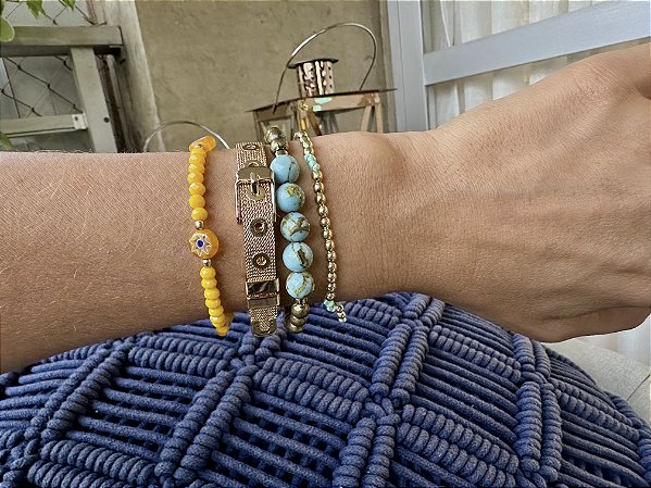 Kit de Pulseiras Douradas Amarela e Azul