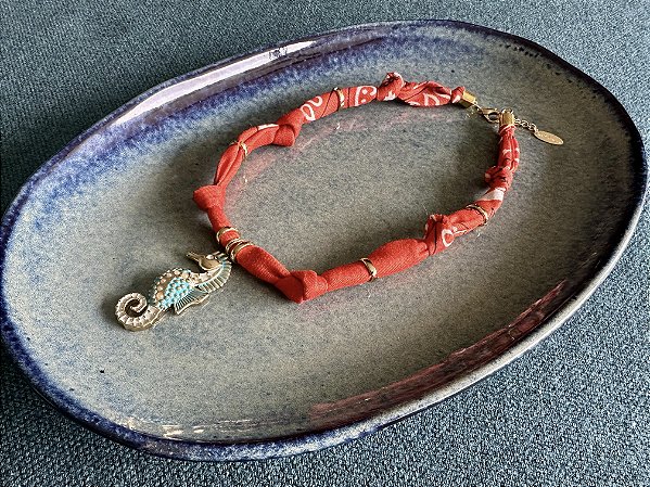 Colar Bandana Cavalo Marinho