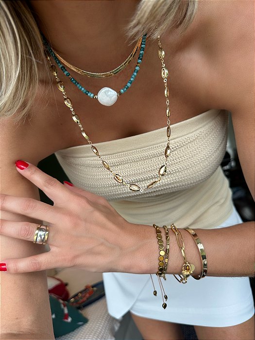 Mix de Colares Dourados e com Búzios