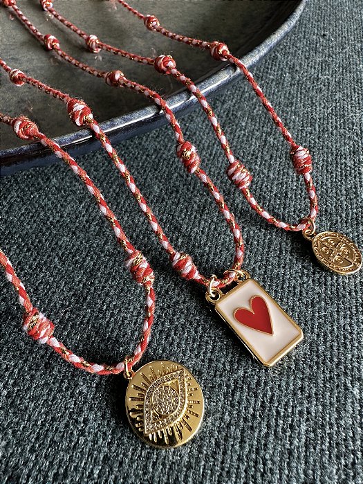 Colar Cordão Vermelho