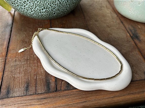 Colar Hematita Dourado Tubos