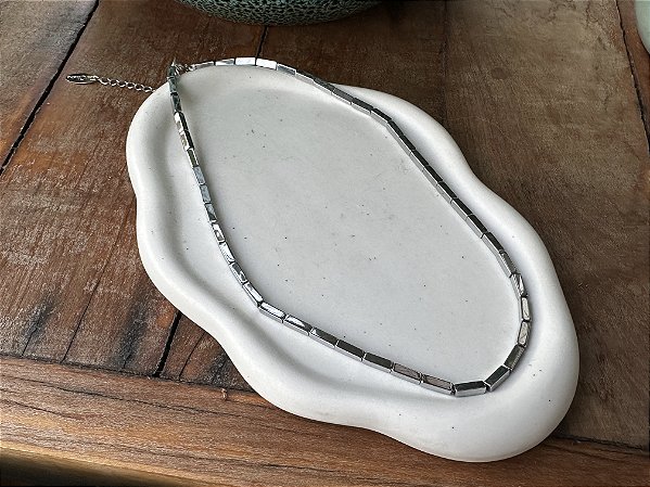 Colar Hematita Prateado Retangular