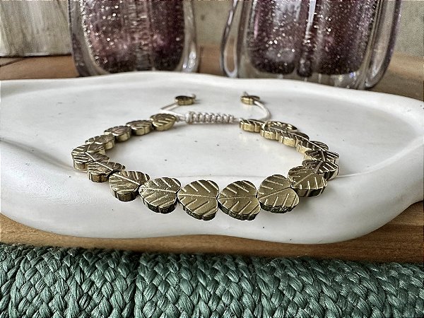 Pulseira Hematita Folhas Douradas