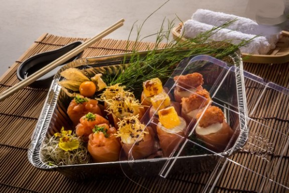 Forma de Alumínio Retangular com Tampa Pet 1.150ml - 50 Unidades