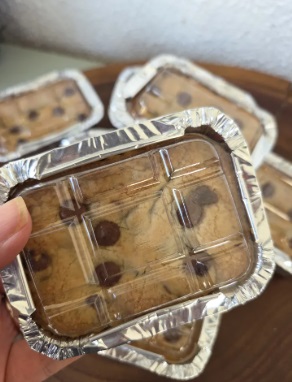 Forma de Alumínio Retangular com Tampa Pet 135ml - 100 Unidades