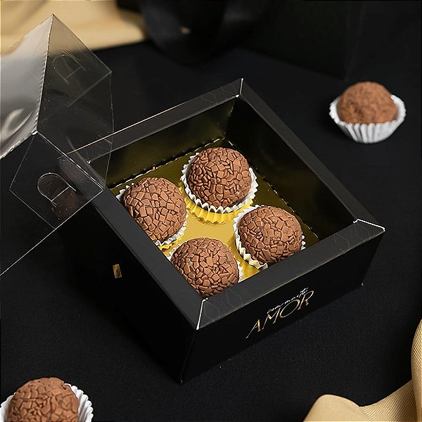 Caixa para 4 Doces com Berço Dourado Black com Tampa de Acetato -3354
