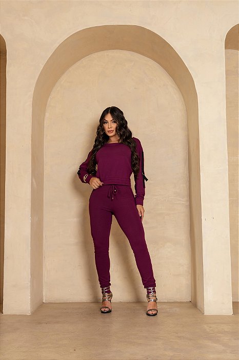 Conjunto Ombro a Ombro Vinho