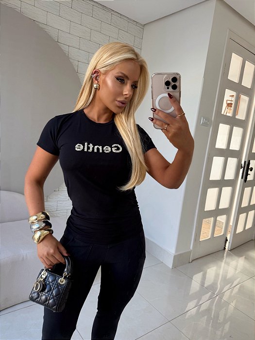 Blusa Flanzida Preta