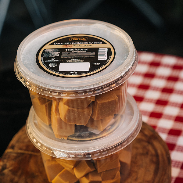 Doce De Leite Tradicional Em Cubos Pote 400g Tropical