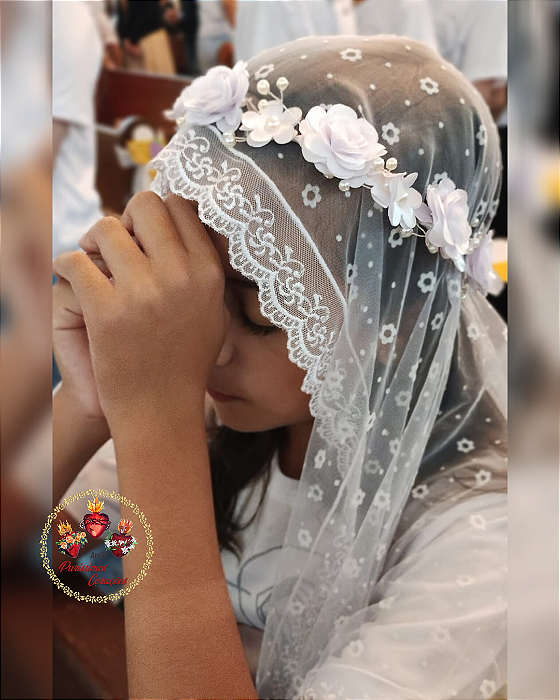 Kit Primeira Comunhão G( Véu Santa Jacinta e Tiara de Flores)