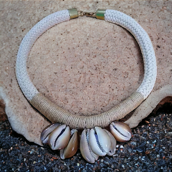 Maxi Colar Corda Búzios Afro