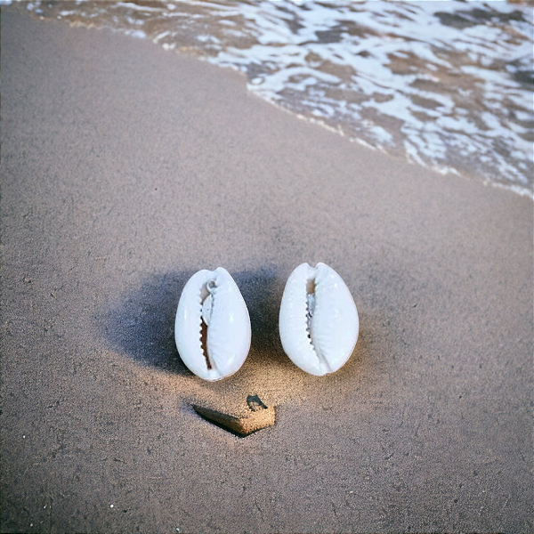 Brinco Agarradinho Búzios Branco