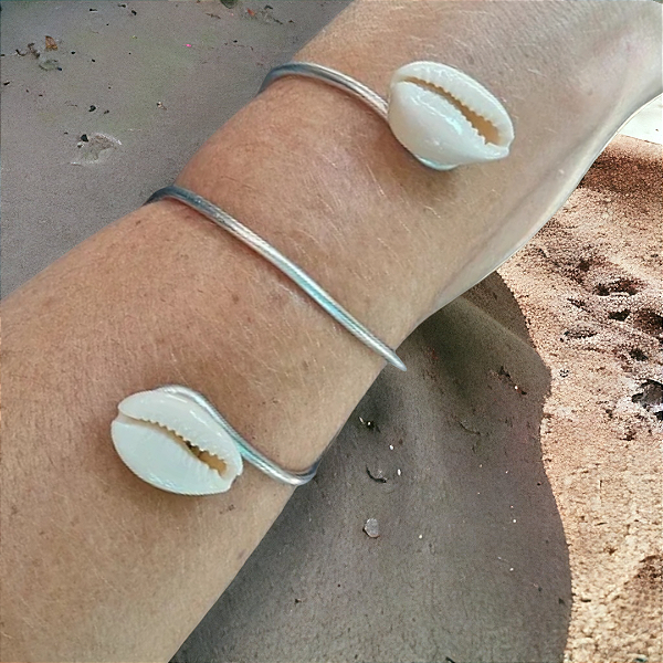 Bracelete moldado a mão búzios