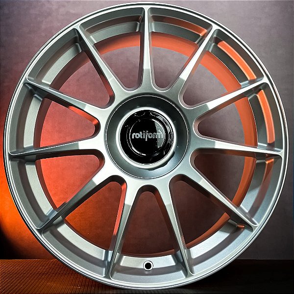 Jogo de rodas Rotiform DTM - 20x8,5" - 5x112/5x120
