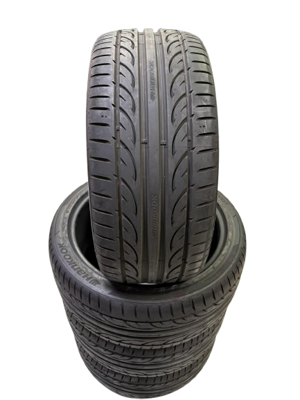 Pneu Hankook Ventus V12- 235/40R18