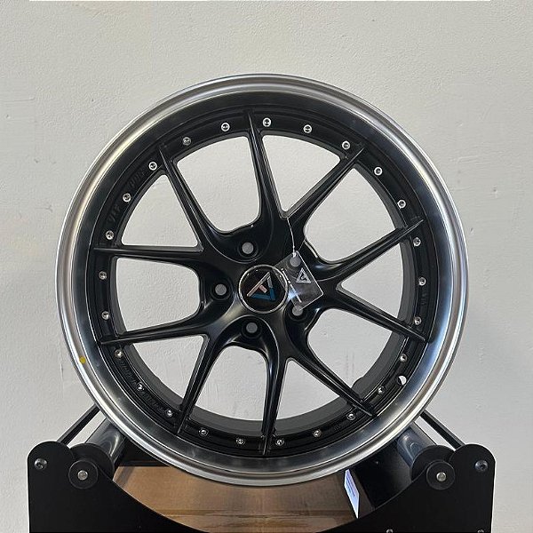 Jogo de rodas VLF-P06 - 18x8,5 - 5x112