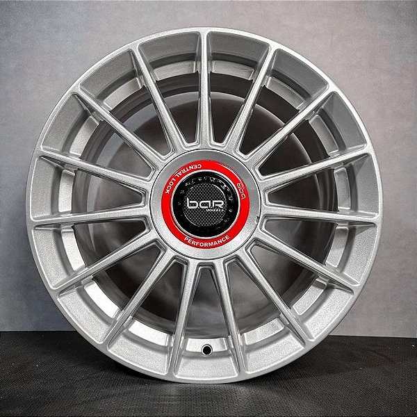 Jogo de rodas B.a.r New Sunline 18x7" 5x100