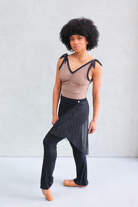 Calça Bailarina com Saia Transpassada - Preto