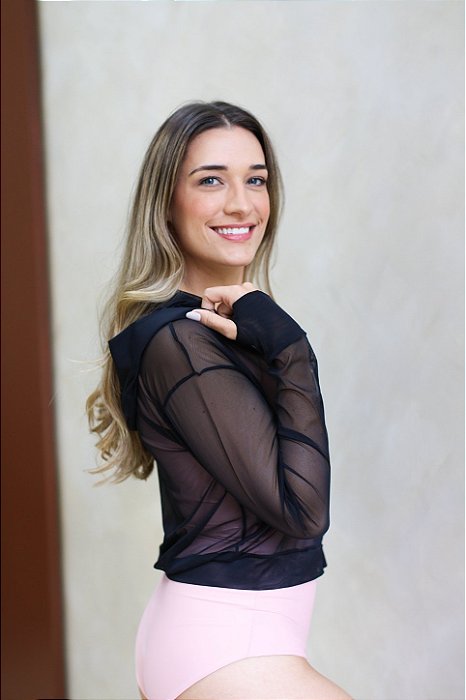 Jaqueta de Tule com Capuz