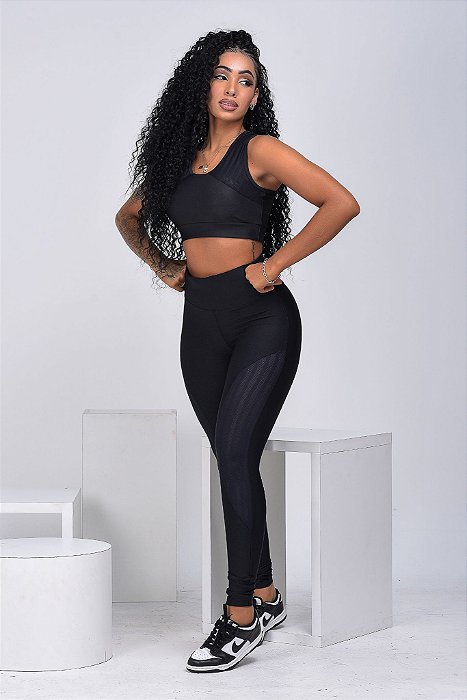 Conjunto Poliéster Feminino Detalhe Dry Fit - Preto