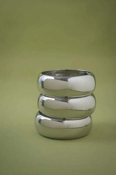 Bracelete Clássico Largo com Banho em Ródio Branco