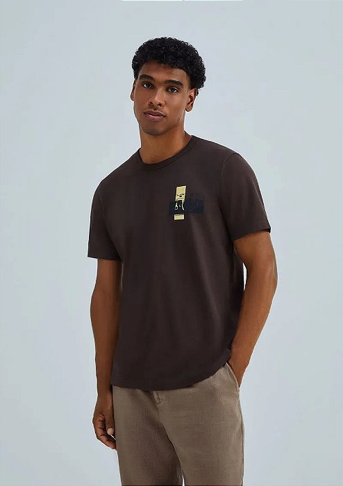HERING CAMISETA MASCULINA MANGA CURTA COM ESTAMPA - MARROM