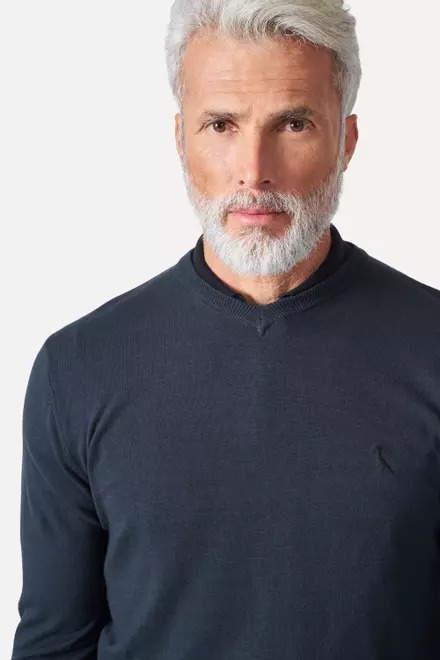 RESERVA TRICOT BASICO GOLA V