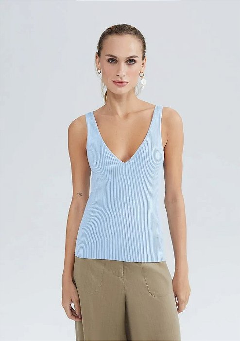 HERING REGATA FEMININA DECOTE V EM TRICÔ LEVE - AZUL