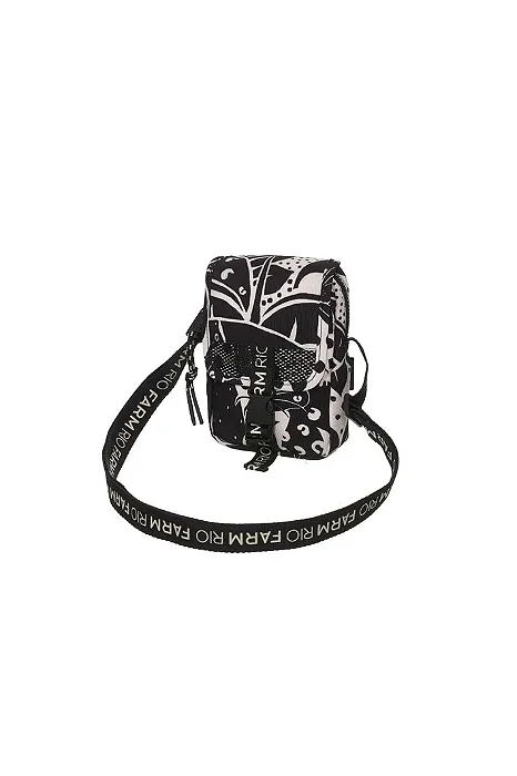 FARM ME LEVA BOLSA FARM FERVO BICHOS NA FLORESTA