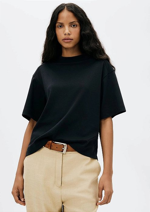 HERING CAMISETA FEMININA MANGA CURTA PIMA - PRETO