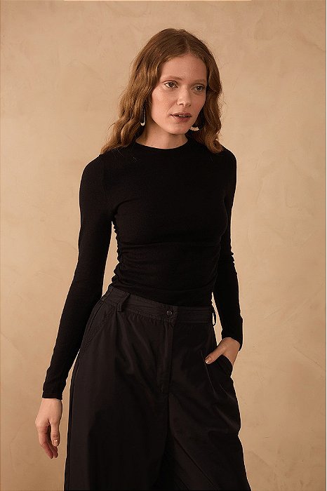 DRESS TO BLUSA TRICOT FRANZIDOS LATERAIS - PRETO