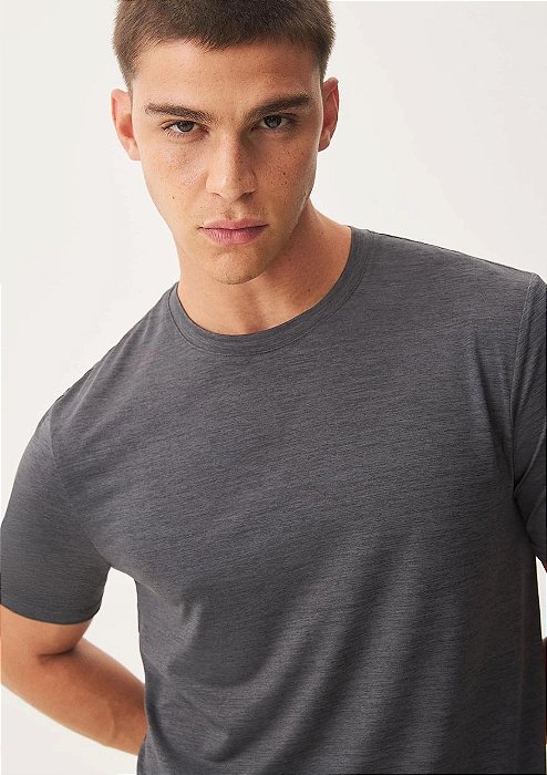 HERING SPORTS CAMISETA MASCULINA ESPORTIVA BÁSICA TOQUE GELADO - PRETO