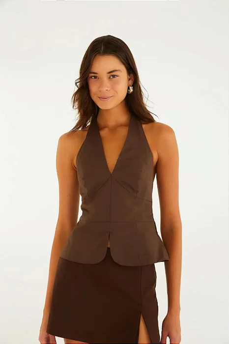FARM BLUSA COLETE ALFAIATARIA MARROM CHOCOLATE