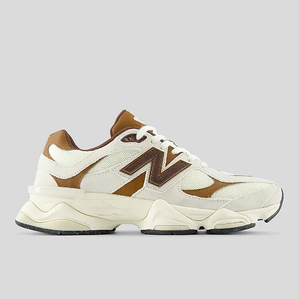 NEW BALANCE TENIS NB 9060 UNISEX MARROM E BRANCO OFF