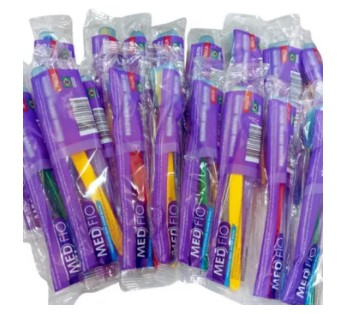 ESCOVA DENTAL ADULTO MACIA SLIDE PRO C/PROTETOR DE CERDAS