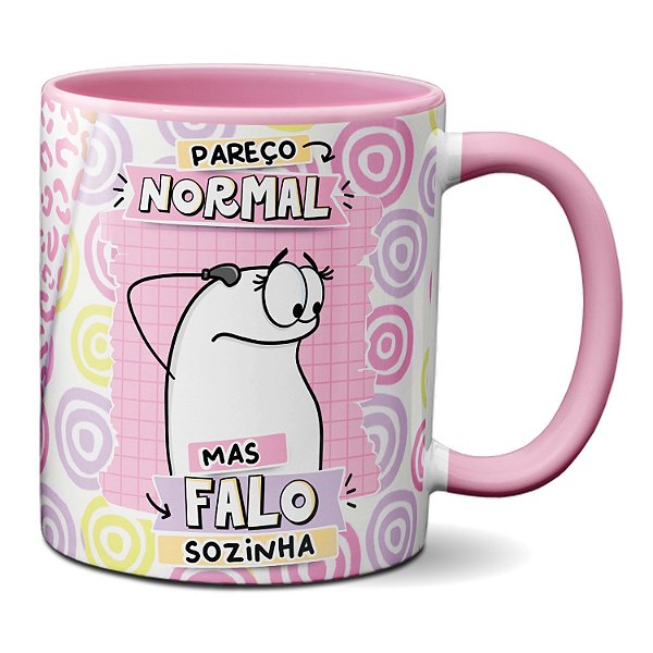 Caneca Flork Meme Divertida Pareço Normal Mas Falo Sozinha