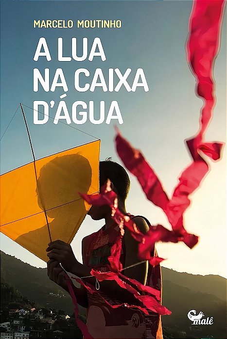 a Lua Na Caixa Dágua
