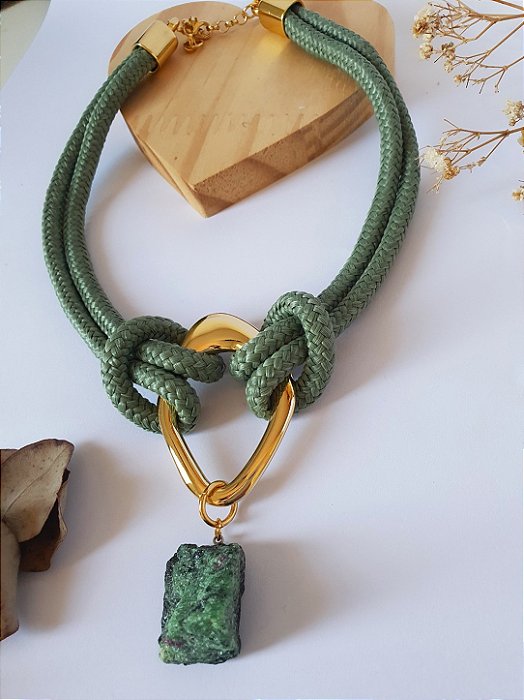 Vega Zoesita com Rubi (verde)