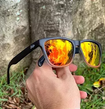 ÓCULOS DE SOL ESPORTIVO ZOOM POLARIZADO - PRETO DEGRADÊ C/ LARANJA ESPELHADO