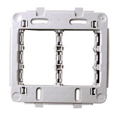 612124 - Suporte para caixa 4x4 - Pial Plus