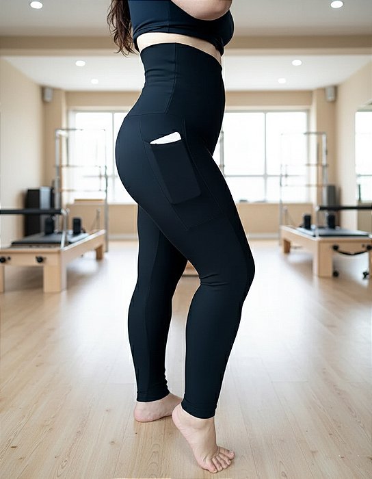 Legging Modeladora com Bolso Preta