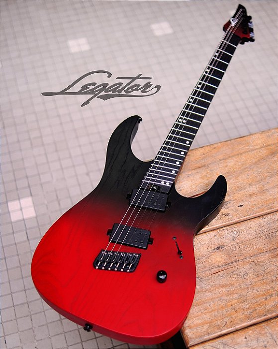 Guitarra Legator Ninja Performance N6FP Crimson Red multiscale (seminova)